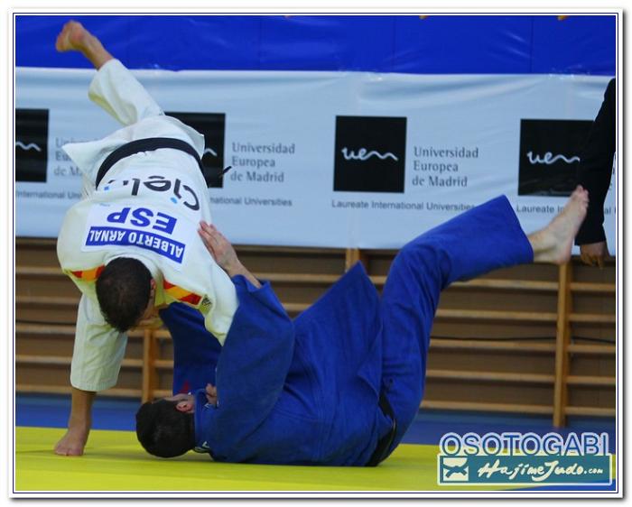 CEU2011 900109